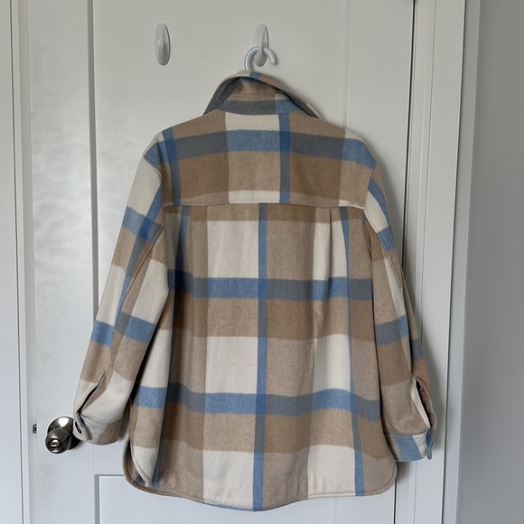 H&M Shacket - Picture 2 of 2